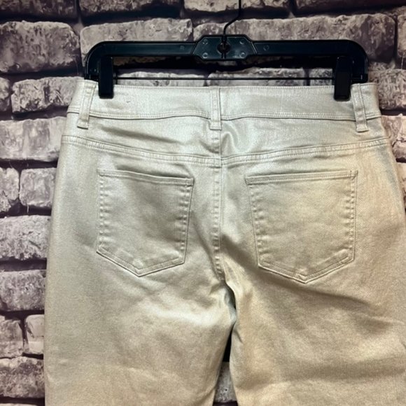 Chico's Platinum Silver Shimmer Crop Pants Size XS/2 - Picture 6 of 9
